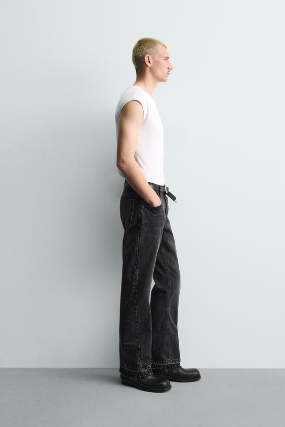 RIPPED FLARE FIT JEANS