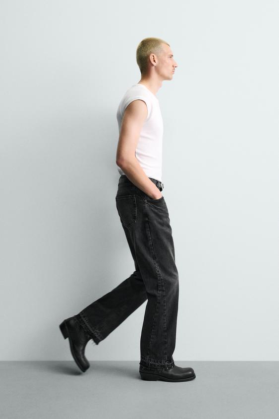 RIPPED FLARE FIT JEANS