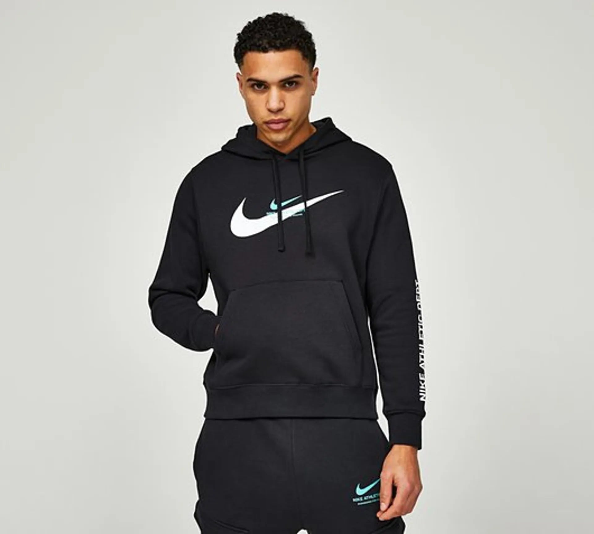 Nike Standard Issue Fleece Cargo Hoodie