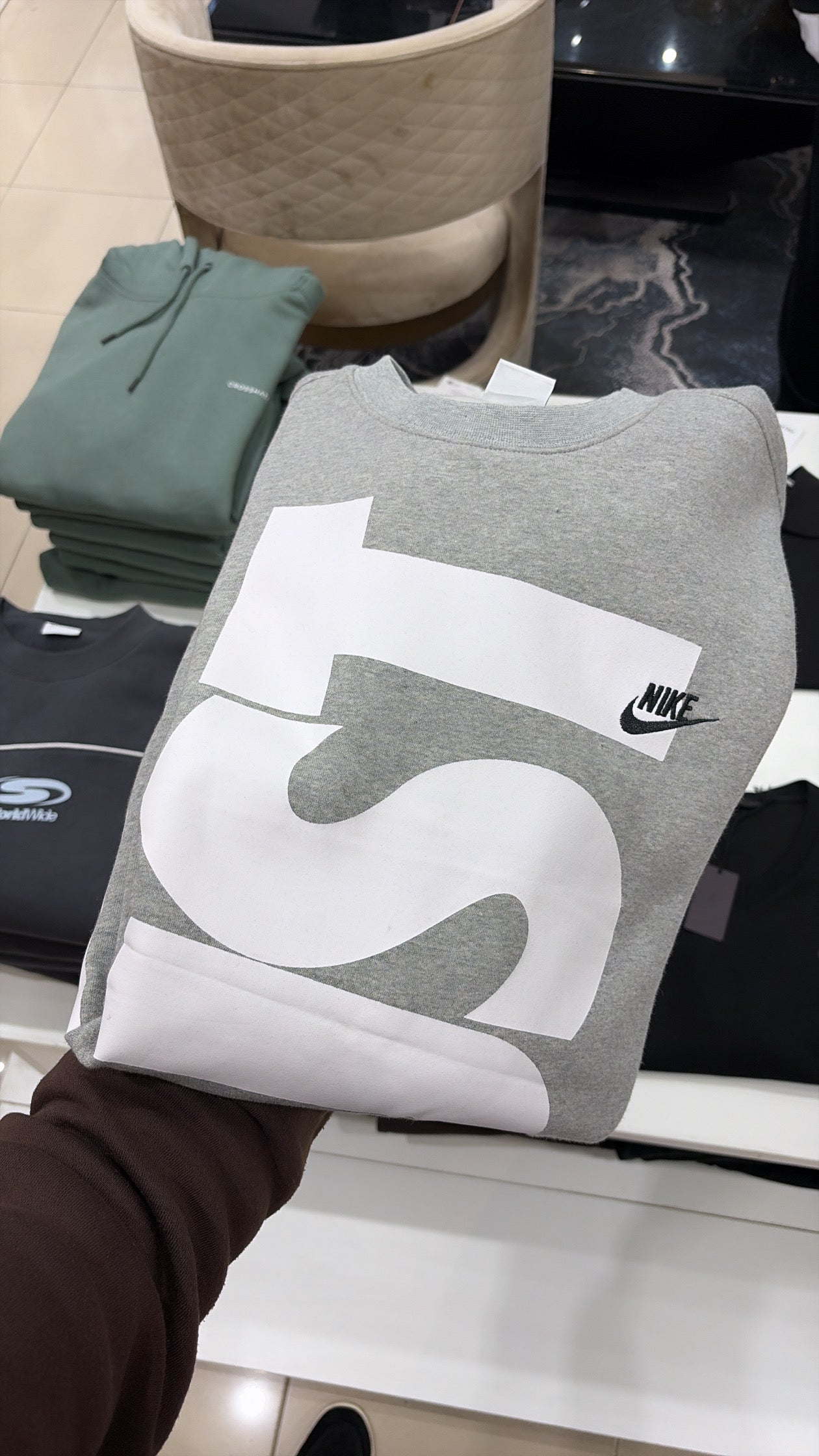 SPORTSWEAR "JUST DO IT" LONG SLEEVE