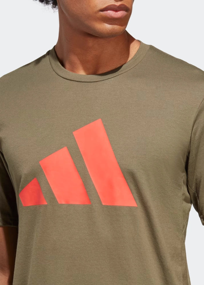 Adidas TRAIN ESSENTIALS FEELREADY LOGO TRAINING TEE