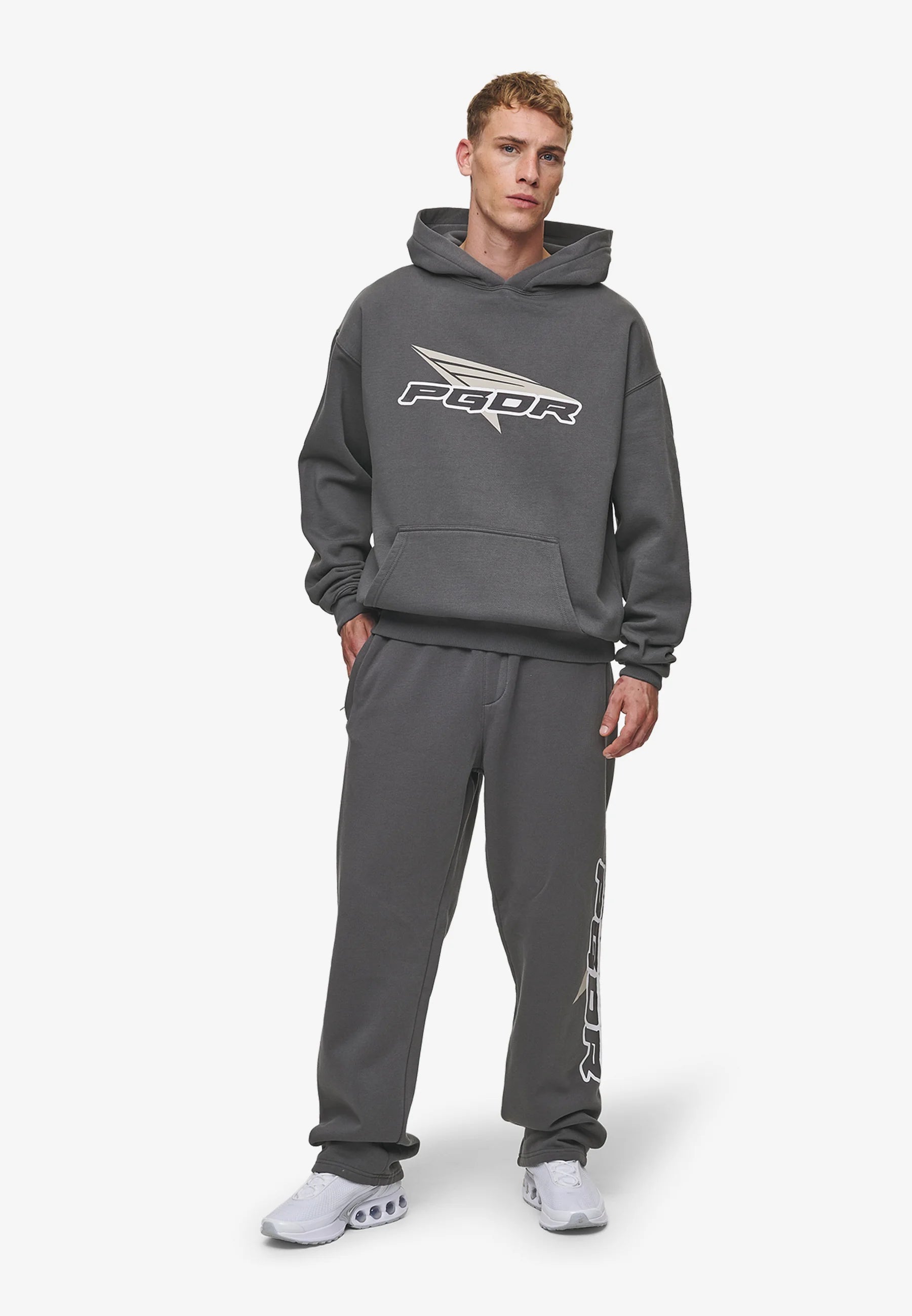 BLAMOR OVERSIZED HOODIE