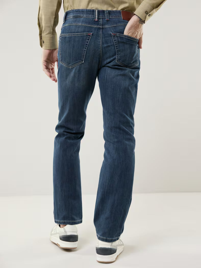 T400 Sport Jeans Modern Fit