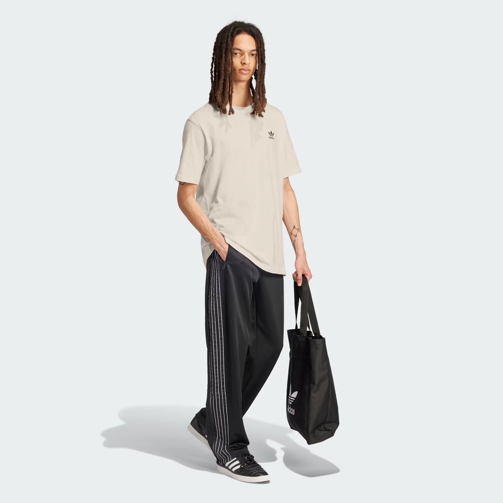 ESSENTIAL LOOSE SHORT SLEEVES TEE