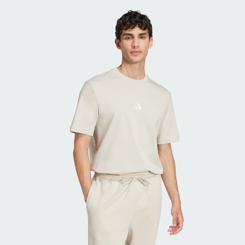 Essentials Small Logo Single Jersey Tee