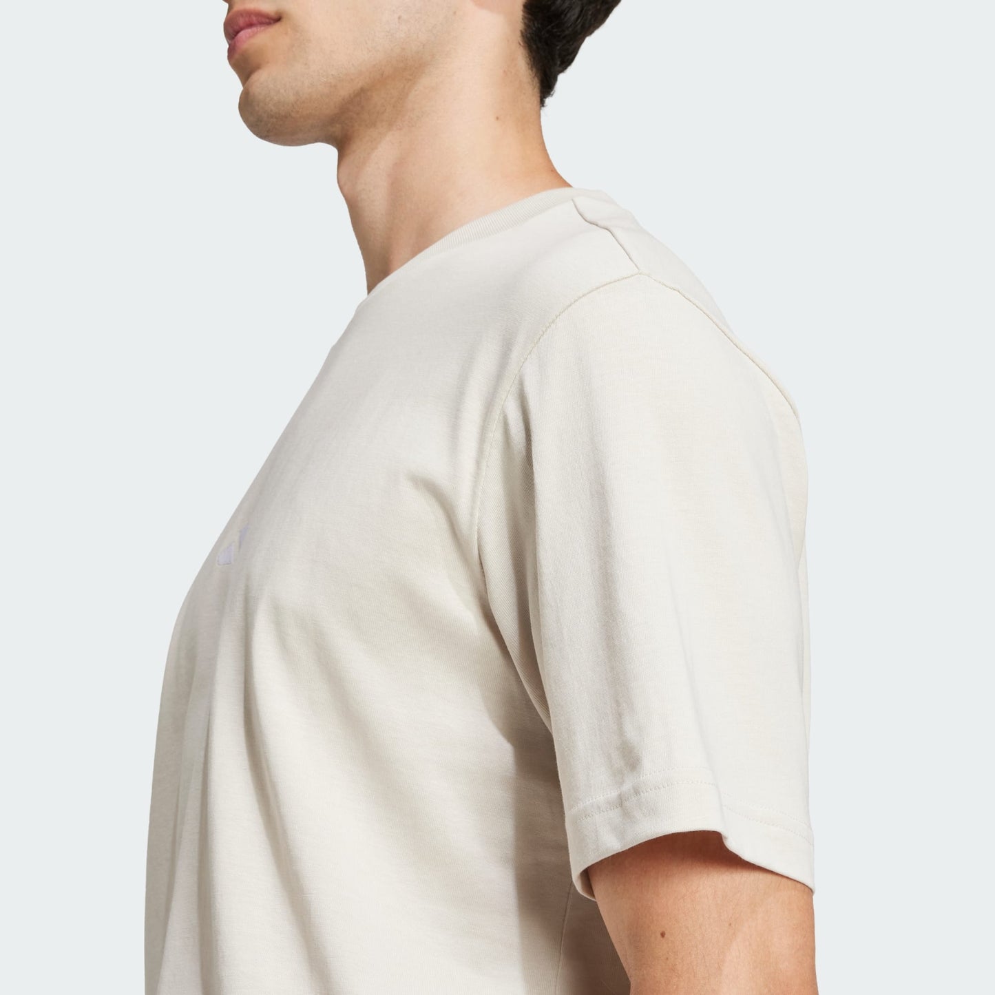 Essentials Small Logo Single Jersey Tee