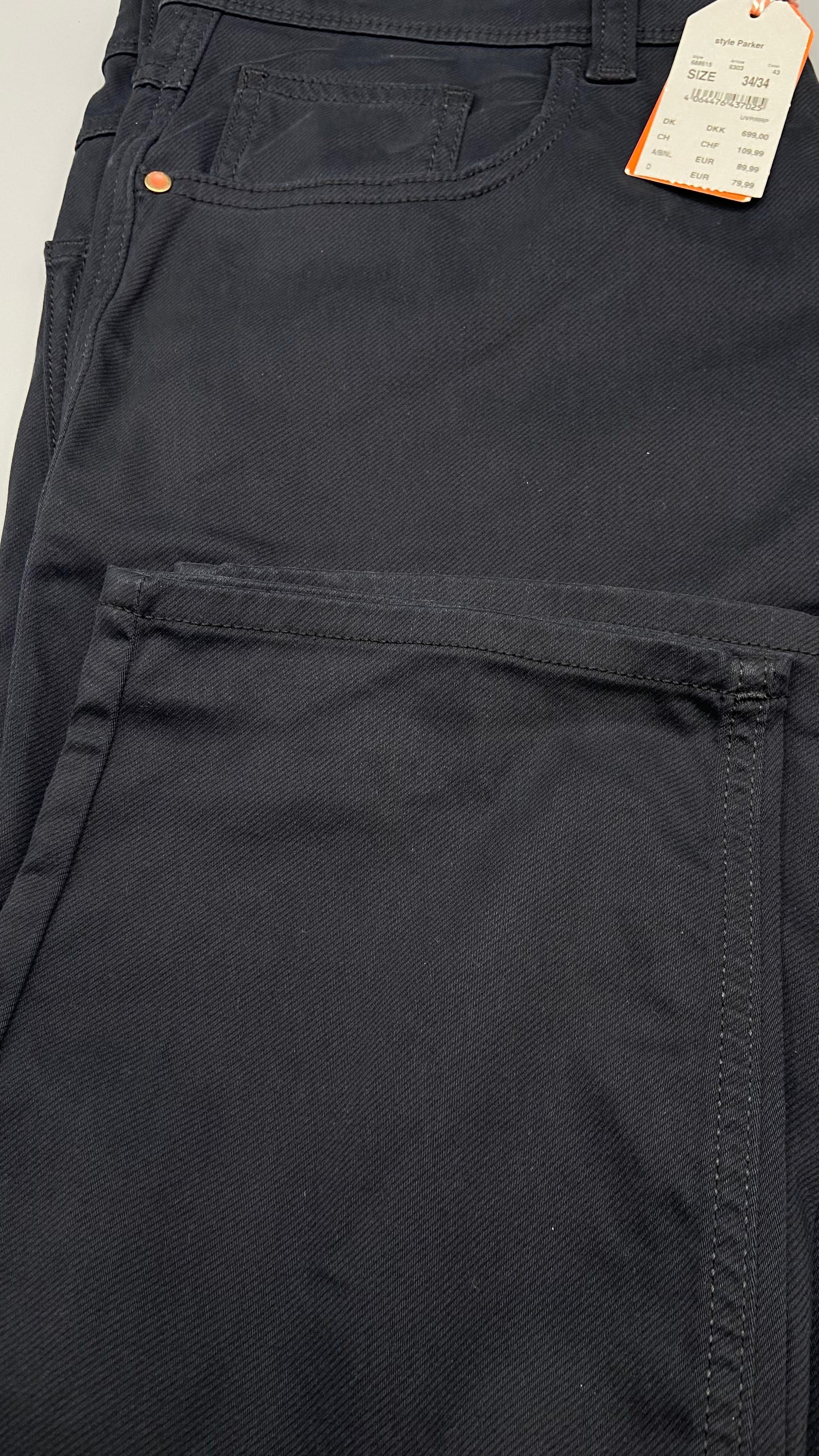 Hattric Jeans