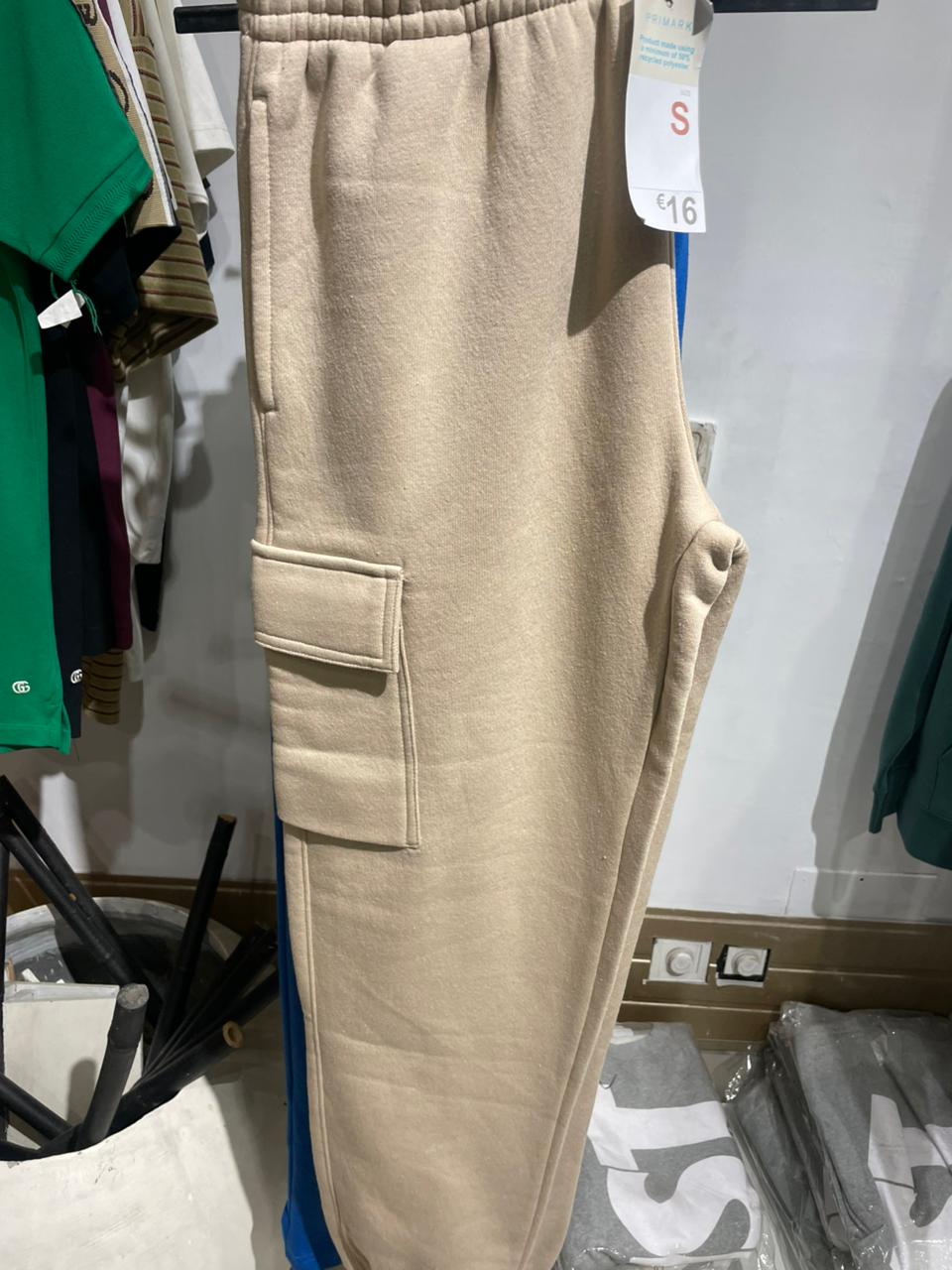 PULL & BEAR ( BAGGY FITS )