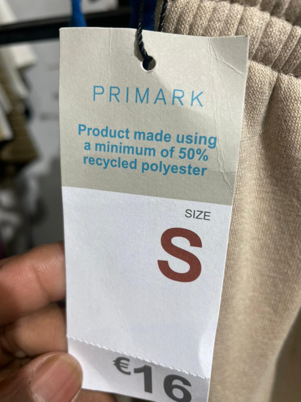 PULL & BEAR ( BAGGY FITS )