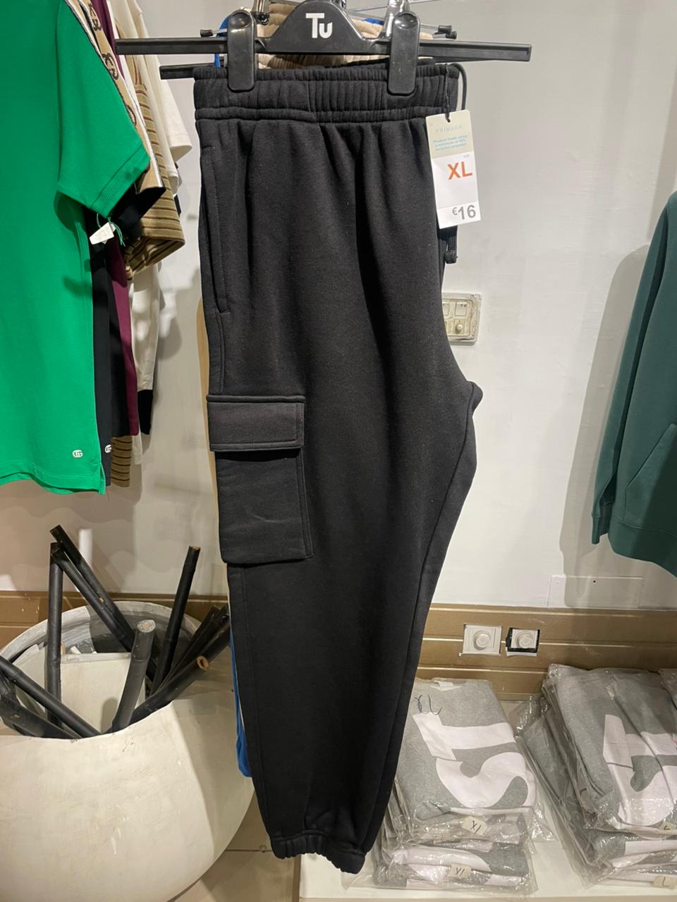 PULL & BEAR  (BAGGY FITS)