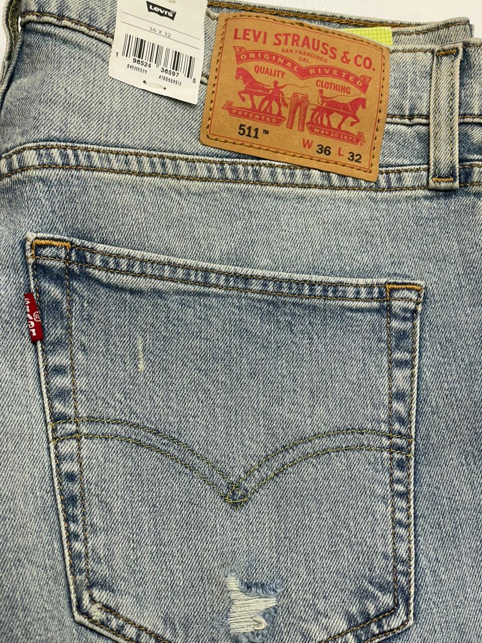 LEVIS