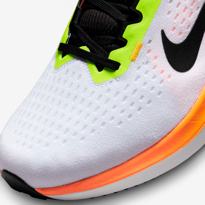 Nike Winflo 10 (PRE OWNED)
