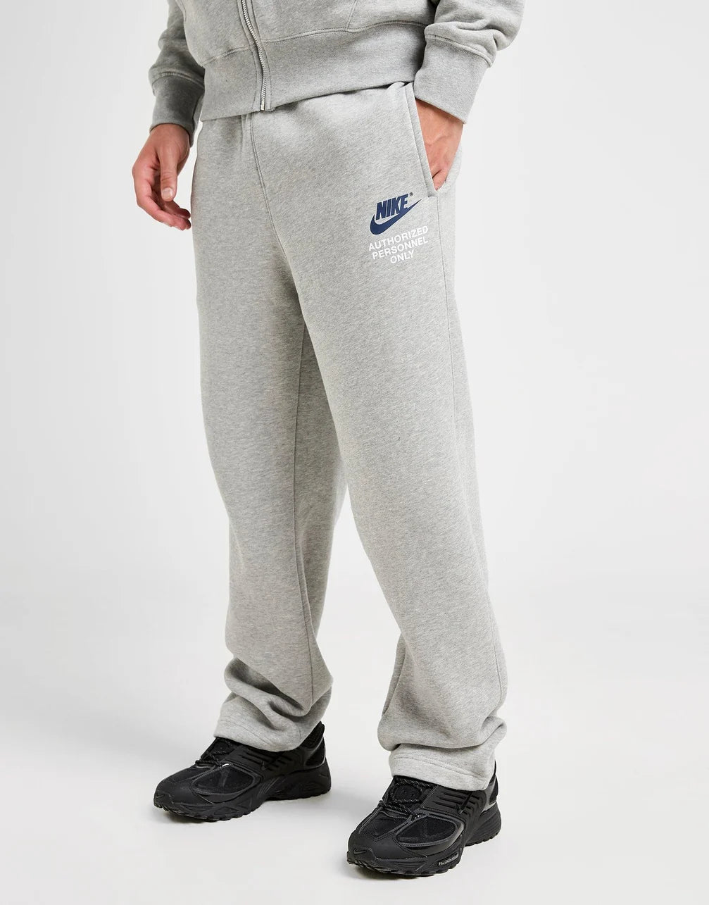 Nike small logo graphic trouser