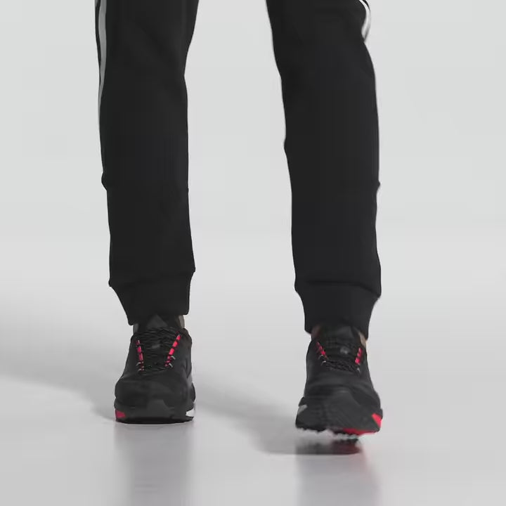 Adidas AVRYN